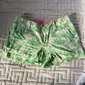 Lilly Pulitzer White Shorts with Bright Green Toile Print